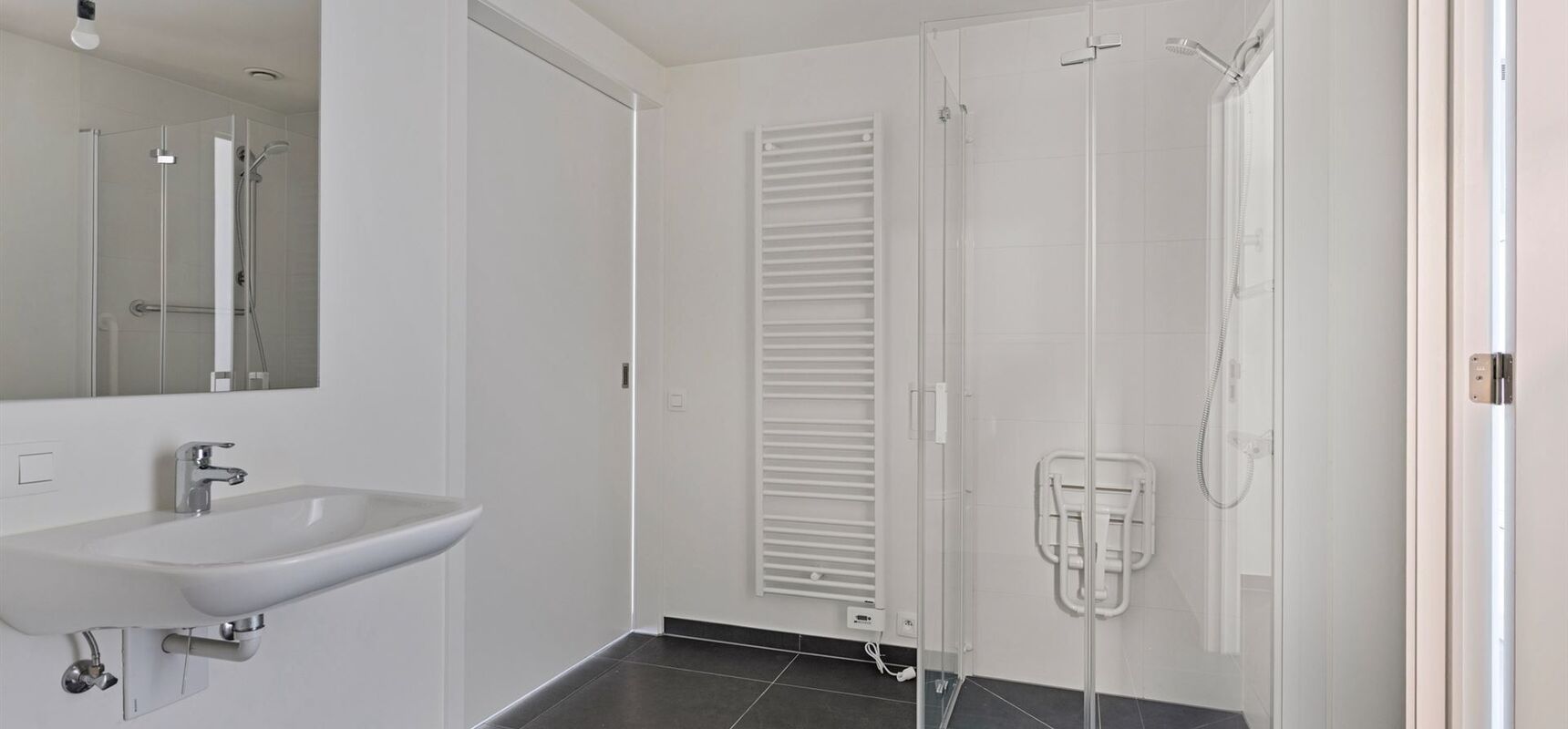 Assistentiewoning te koop in BREENDONK