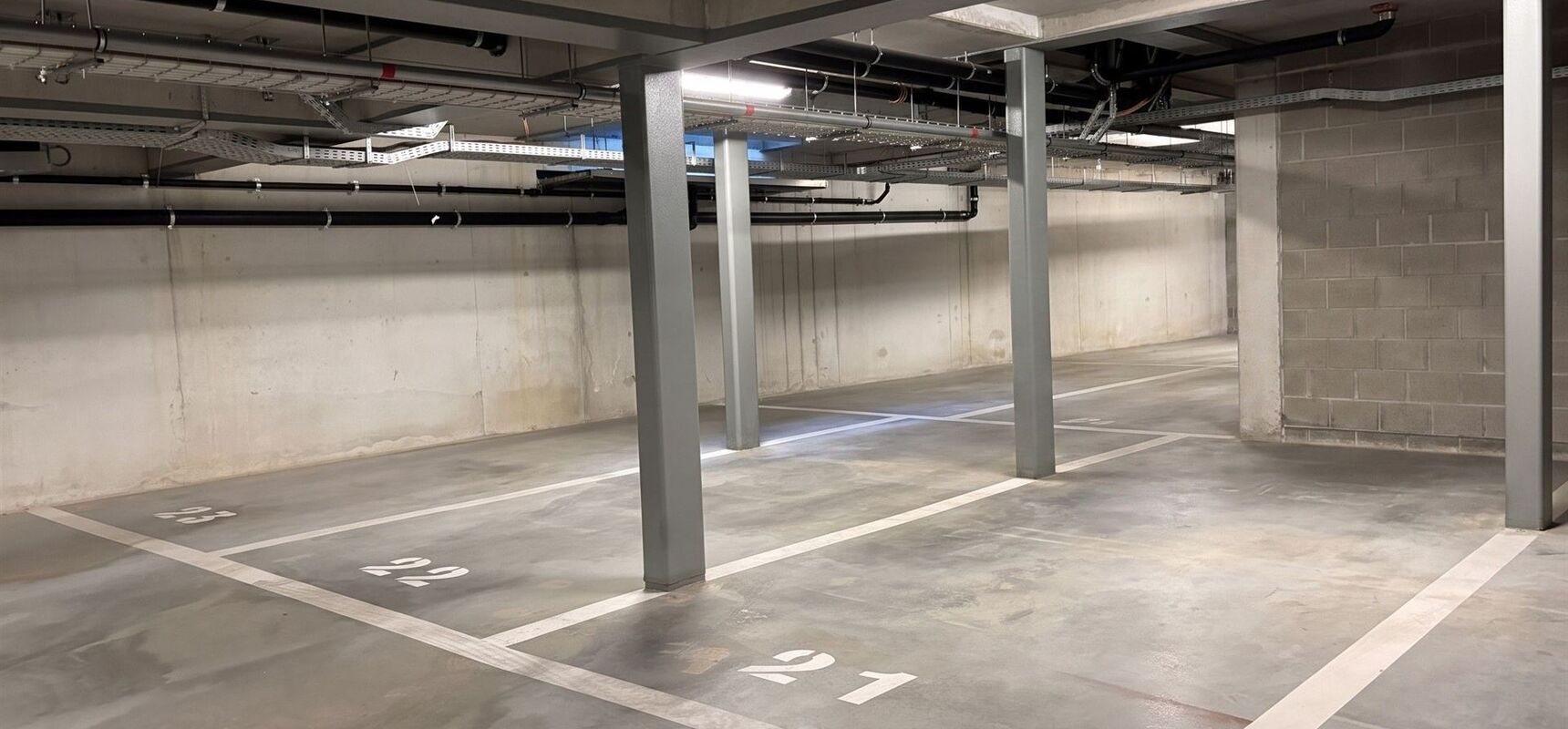Autostaanplaats te koop in PUURS