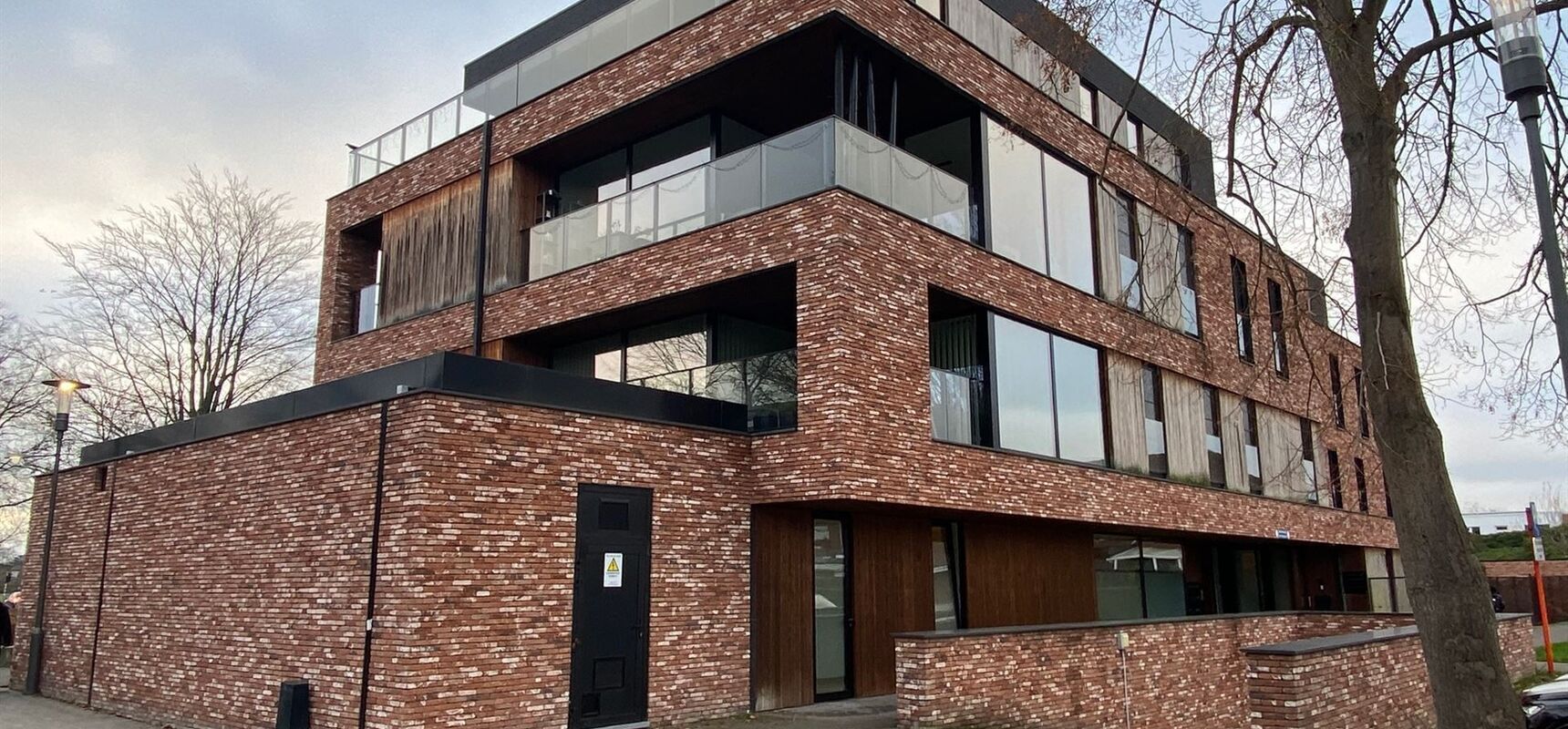 Autostaanplaats te koop in WILLEBROEK