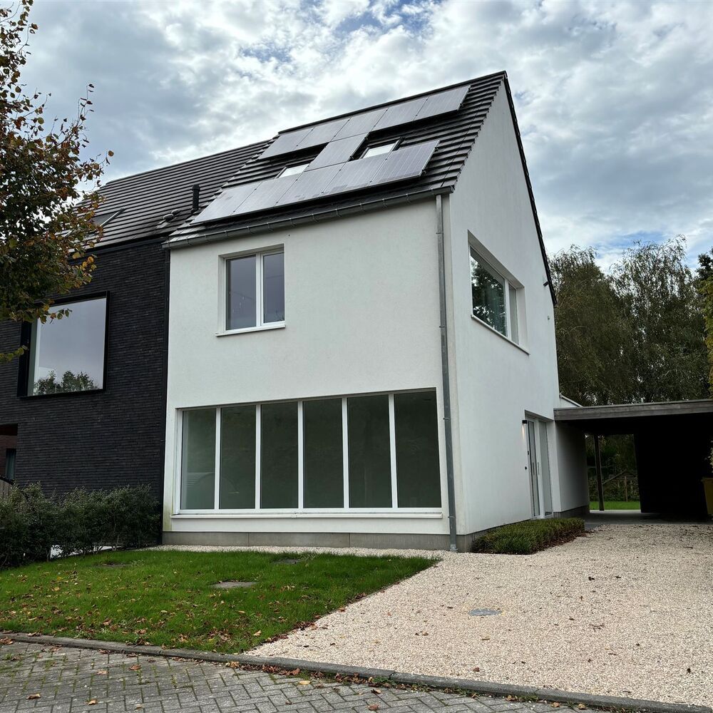 Half Open Bebouwing te huur in HINGENE
