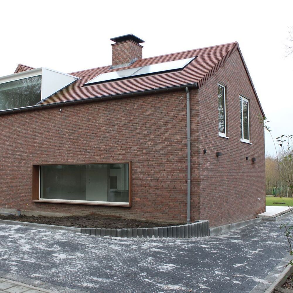Half Open Bebouwing te huur in LEEST